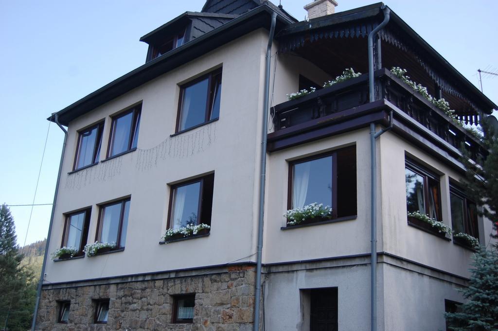 Poncyljuszowka Apartment Szczyrk Bagian luar foto